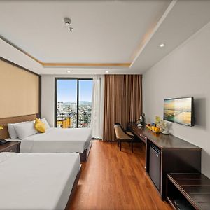 Executive Triple Room